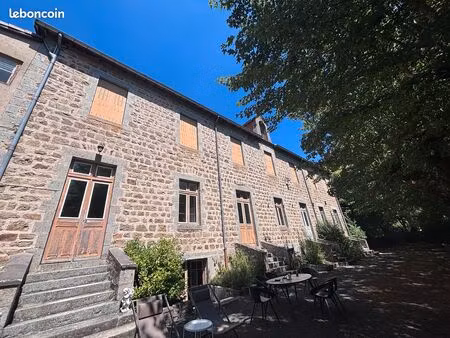 ancien monastère - une propriété d’exception pour plusieurs générations