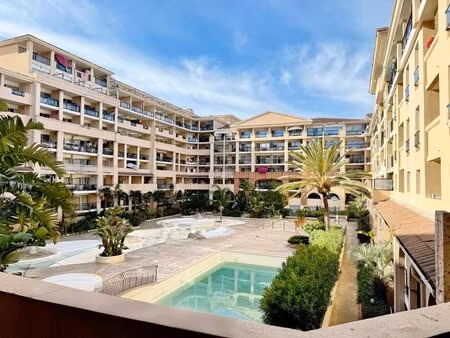 rétour sur le marché! t3 36 m² avec terrasse sud 14 m²  à 50 m de la plage – cannes la...