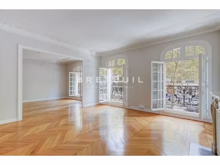 location appartement 5 pièces 150.2 m² à paris 7ème (75007)  5 141 €
