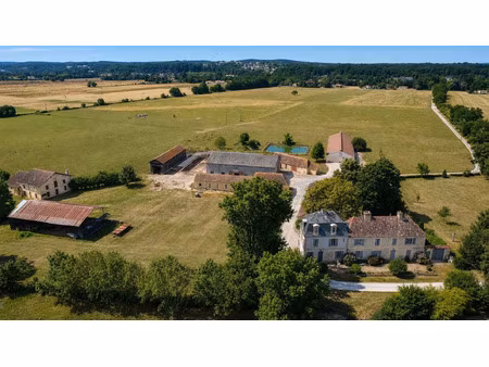 vente propriété 10 pièces 310 m2 à bergerac