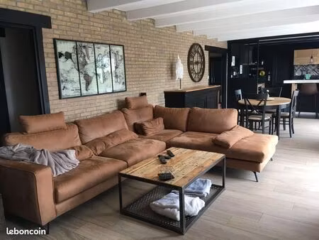 pavillon 9 pièces 145 m²