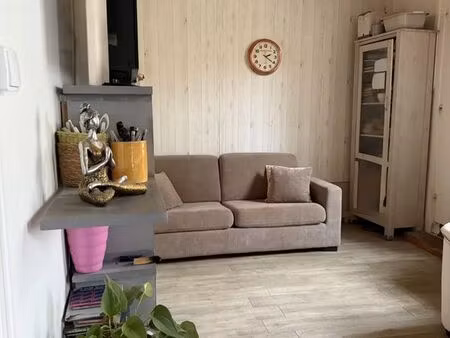 île de ré – ensemble immobilier : maison + chai rénové  au cœur d’un village recherché