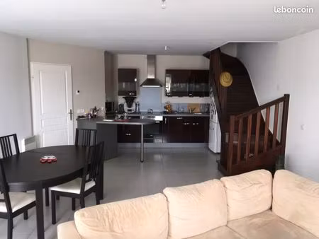 location duplex 3 pièces 69 m² – arras (centre)