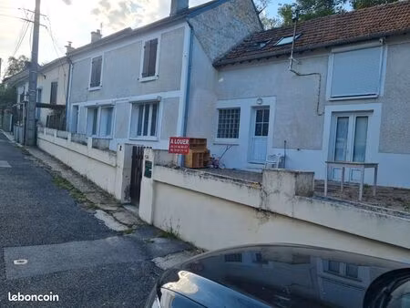 maison à louer entre soissons et reims