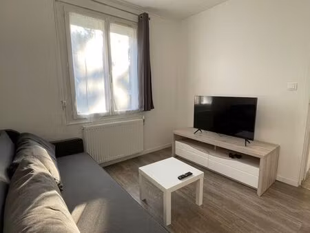 t2 entièrement meublé 37 m² avec terrasse - tout inclus - antony