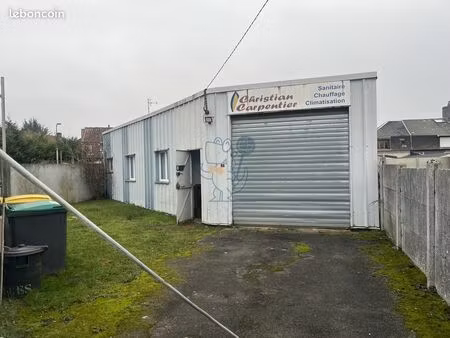 local 300 m² achicourt