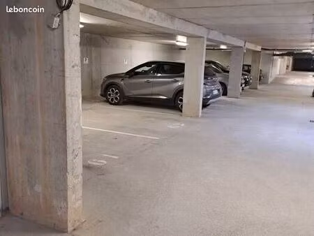 place de parking sous sol