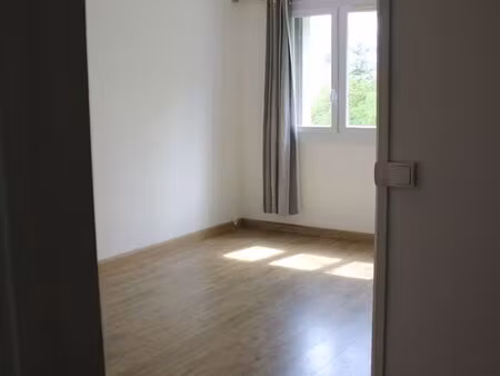 t4 65 m² – versailles porchefontaine rue du pont colbert – cave + parking – proche gares