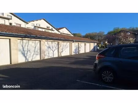 a vendre garage