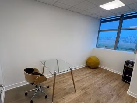 loue bureau près 5 cantons anglet
