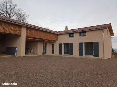 maison de campagne renovee