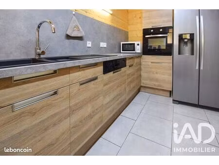 chalet 5 pièces 83 m²