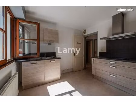 appartement 2 pièces 54 m²