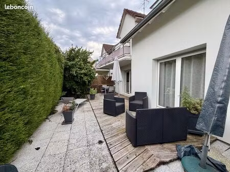 appartement 4 pièces 93 m²