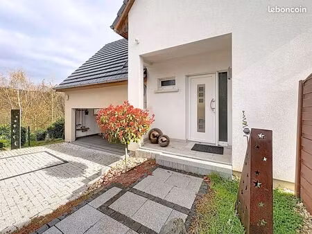 villa 7 pièces 197 m²