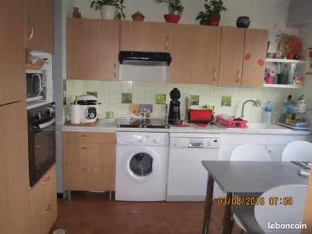 logement 2 pieces 60 m2 avec parking privatif et balcon