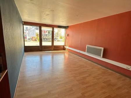 local commercial / bureau