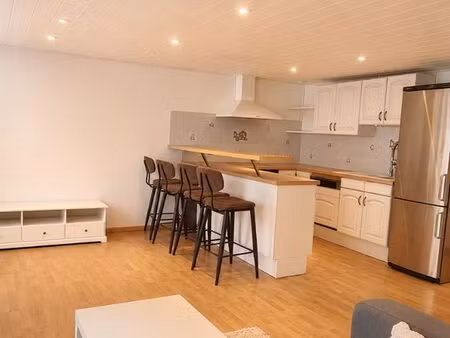 apparemment 2.5 pièces à huningue
