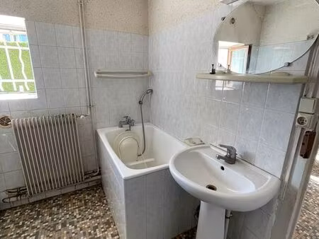 studio pour location courte durée - centre ville - à rénover