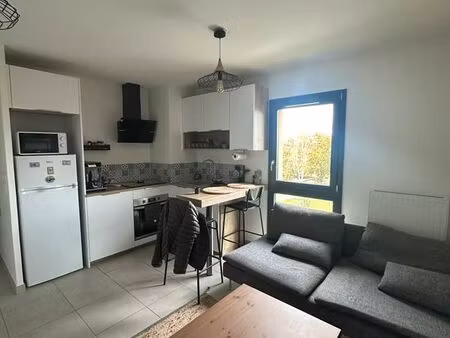 appartement t2 + garage état neuf