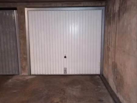 box garage lyon 7 guillotière