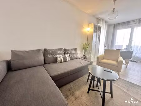 t2 meublé - 3  boulevard des coquibus  91000  évry  france