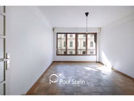 à vendre t1 de 40 m2 avec balcon et cave cinq avenues