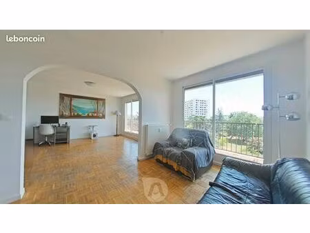 appartement 3 pièces 79 m²