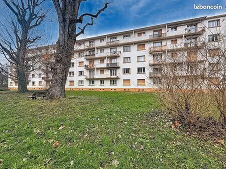 appartement à villeurbanne t4  3 chambres  balcon