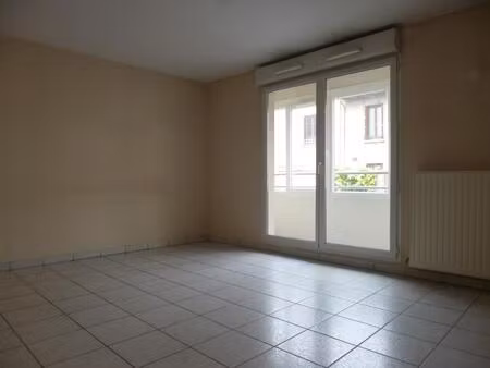 t3 villeurbanne
