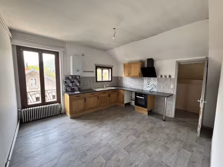 vizille 4p+c 100m2 avenue maurice thorez 38220