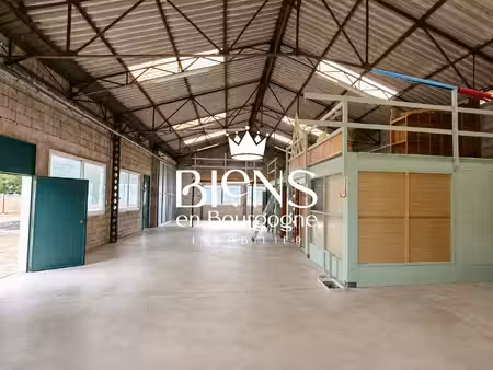exclusif beaune entrepot de 200 m² sur 4000 m² de terrain clos