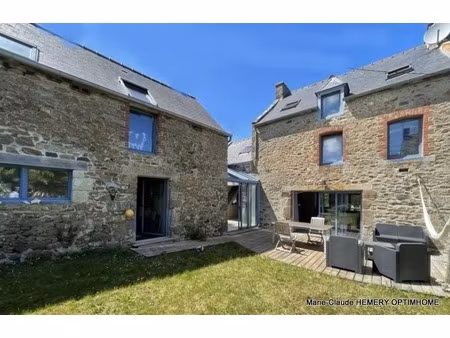 st lunaire maison en pierre. potentiel de 177m² sur jardin de 780m². 4 chambres et un bure