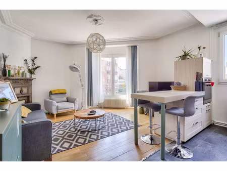 appartement 3 pièces au pied de la gare - 54 m²