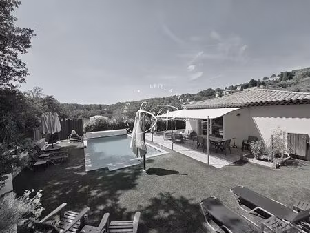 exclusisivite lorgues maison de plain-pied de 127 m² avec 4 chambres  piscine chauffée et 