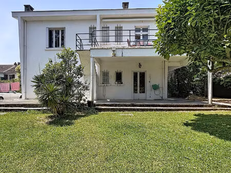 belle maison familiale de 183 m² sur un terrain arboré ? secteur sapiac à montauban