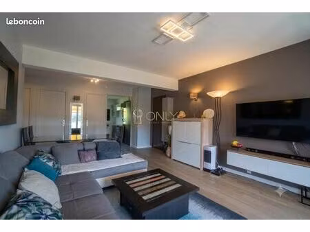 appartement 3 pièces 67 m²