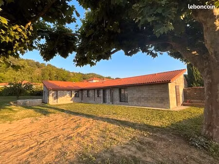 maison hors d'eau hors d'air