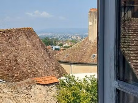 appartement à rénover avec combles aménageables et vue exceptionnelle