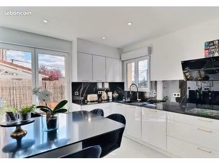 t3 entièrement rénové 80m2
