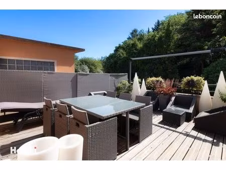 appartement 3 pièces 84 m²