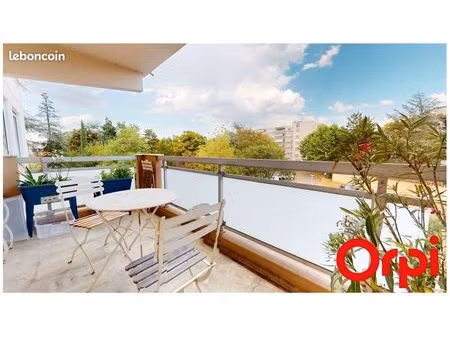 appartement 4 pièces 90 m²