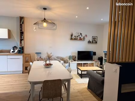maison de ville - 68m² - terrain 780m² - montceau les mines