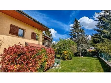 propriété 6 pièces 140 m²