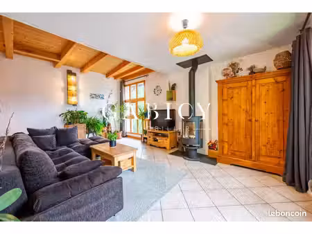 maison 4 pièces 102 m²