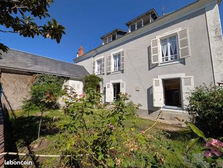 propriété 13 pièces 275 m²