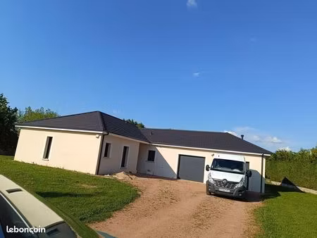 maison récente sur paray le monial