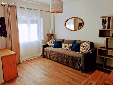 location année - studio meublé de 20 m²