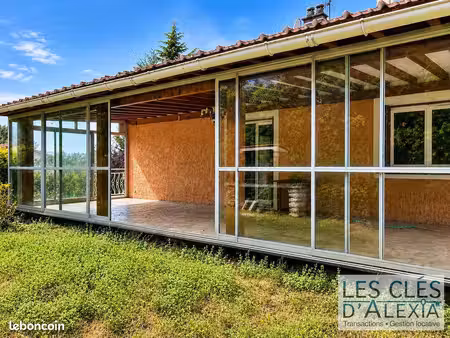 maison 7 pièces 148 m²