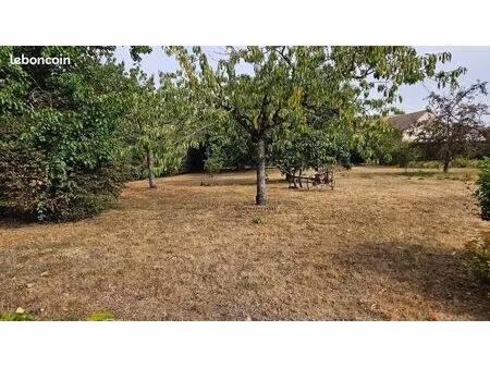 terrain 200 m² la suze-sur-sarthe